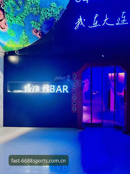 从夜店狂欢到绿茵回归：格拉利什与皮克福德深夜动态全景指南